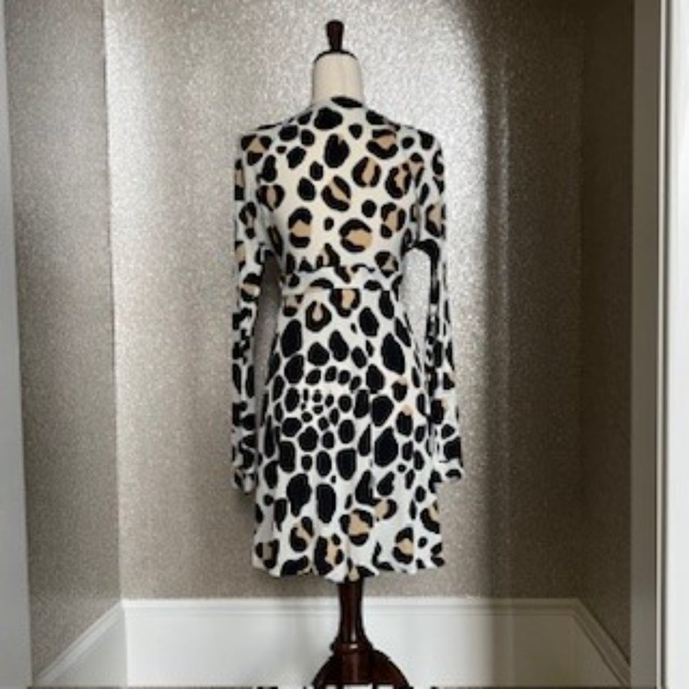 IODICE, Long Sleeve Dress, size S. - Picture 6 of 12